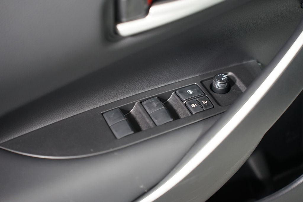 2025 Toyota Corolla SE 30