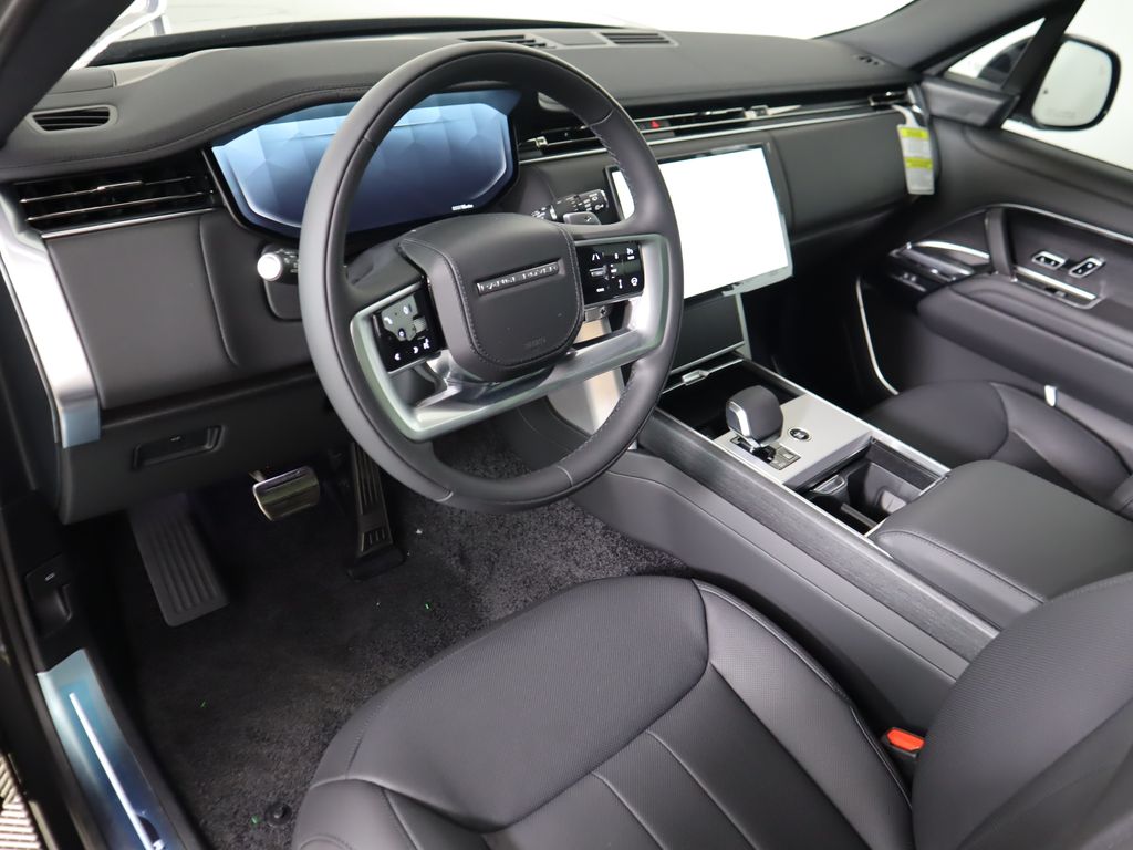 Thumbnail: 2025 Land Rover Range Rover - 9