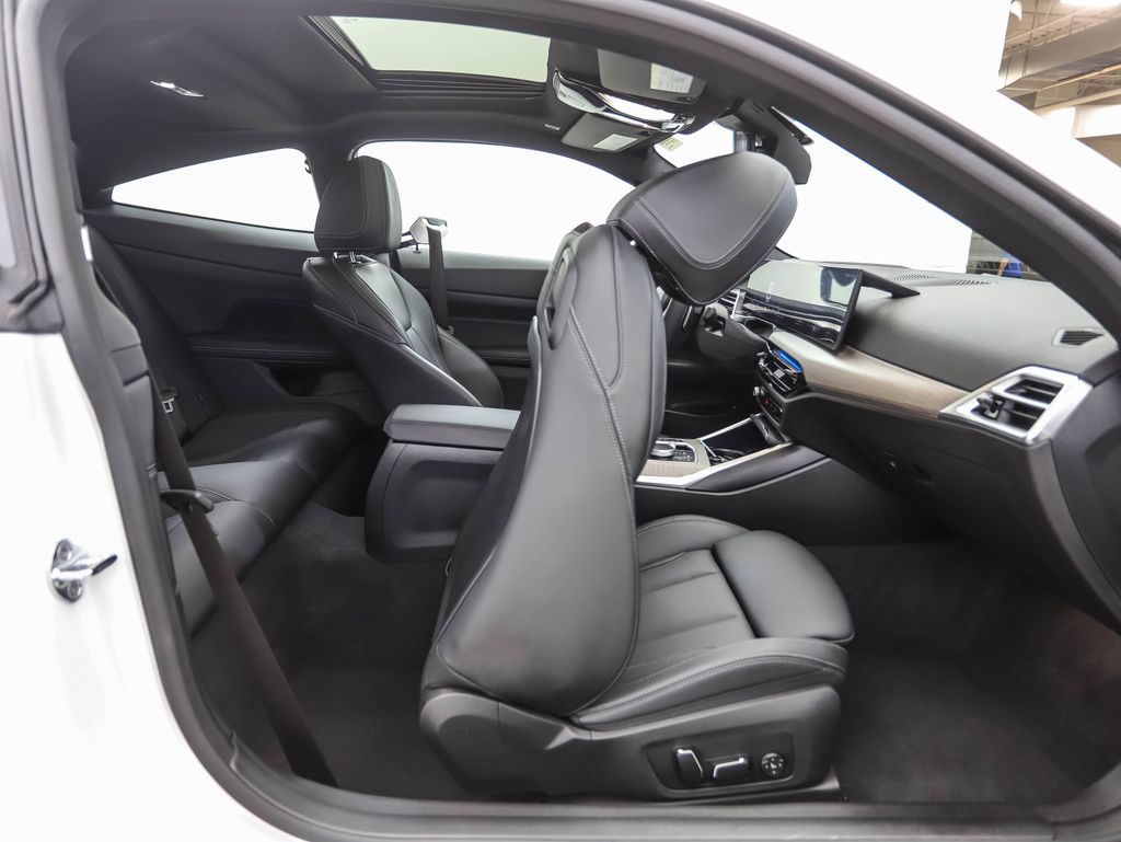2025 BMW 4 Series 430i xDrive 27
