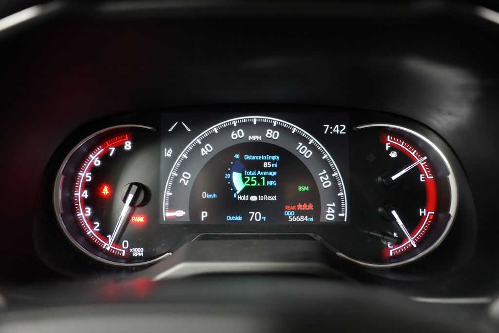 2023 Toyota RAV4 XLE 15