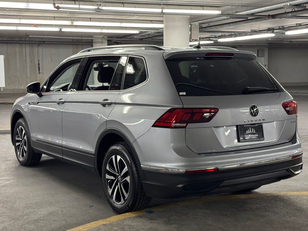 2022 Volkswagen Tiguan 2.0T S 4