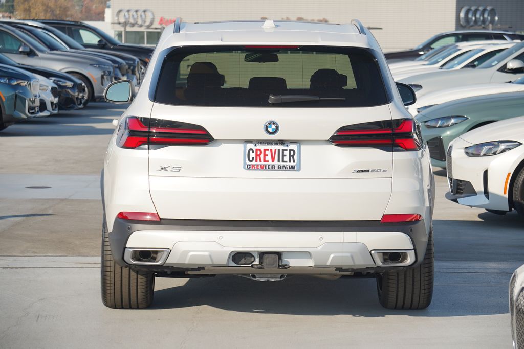 2025 BMW X5 xDrive50e 7