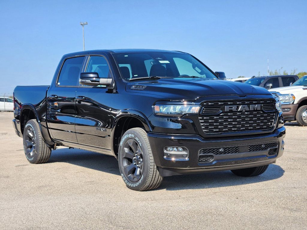 2025 Ram 1500 Big Horn/Lone Star 2