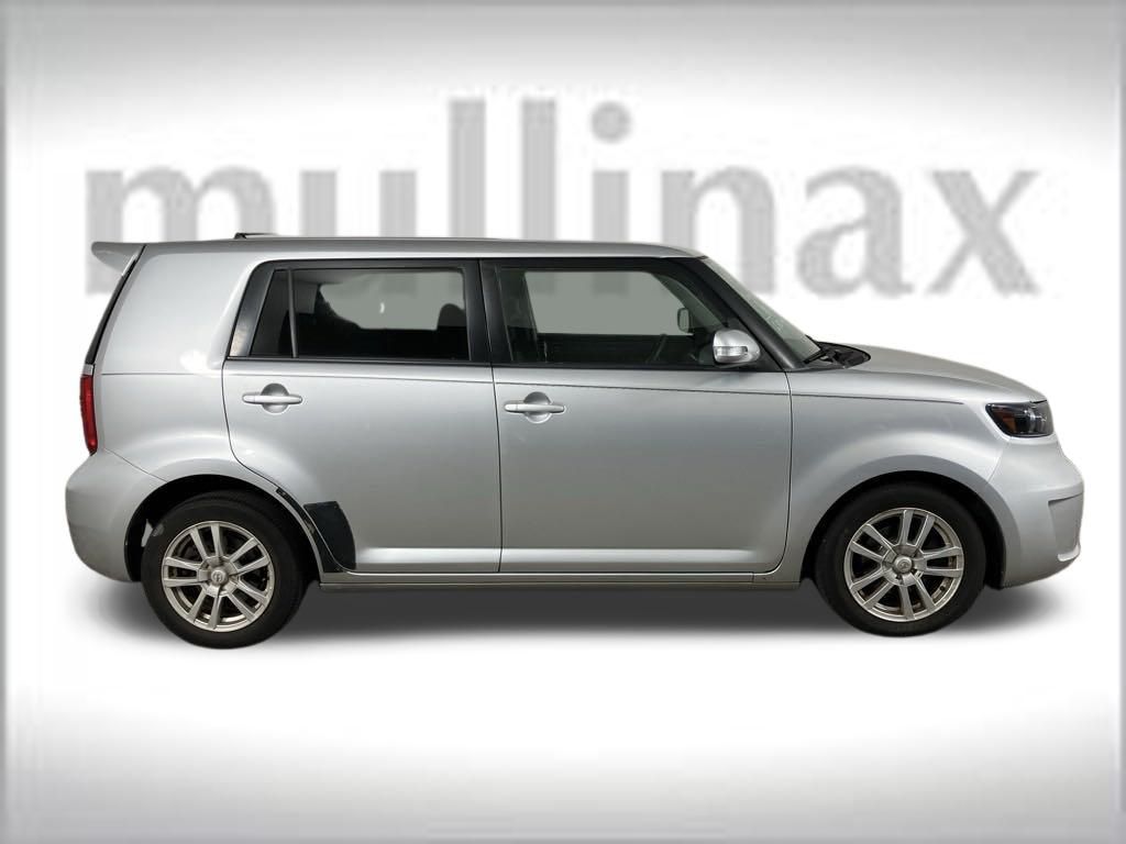 Used 2009 Scion xB Base with VIN JTLKE50E691088874 for sale in Vero Beach, FL