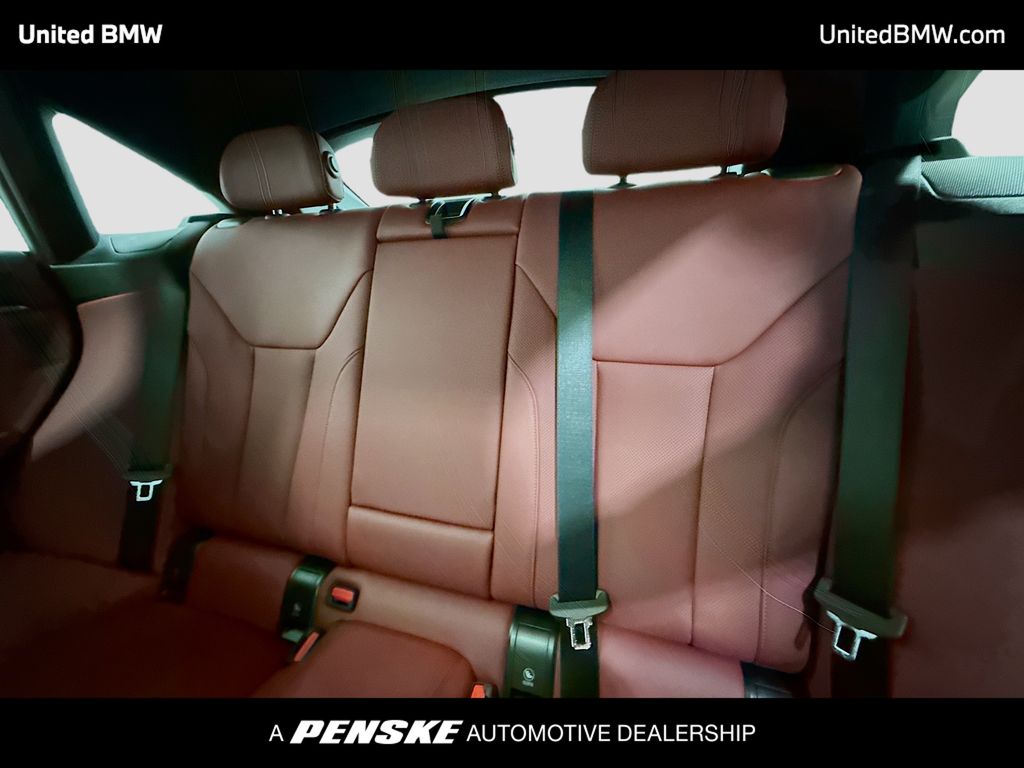 Thumbnail: 2026 BMW i4 - 13