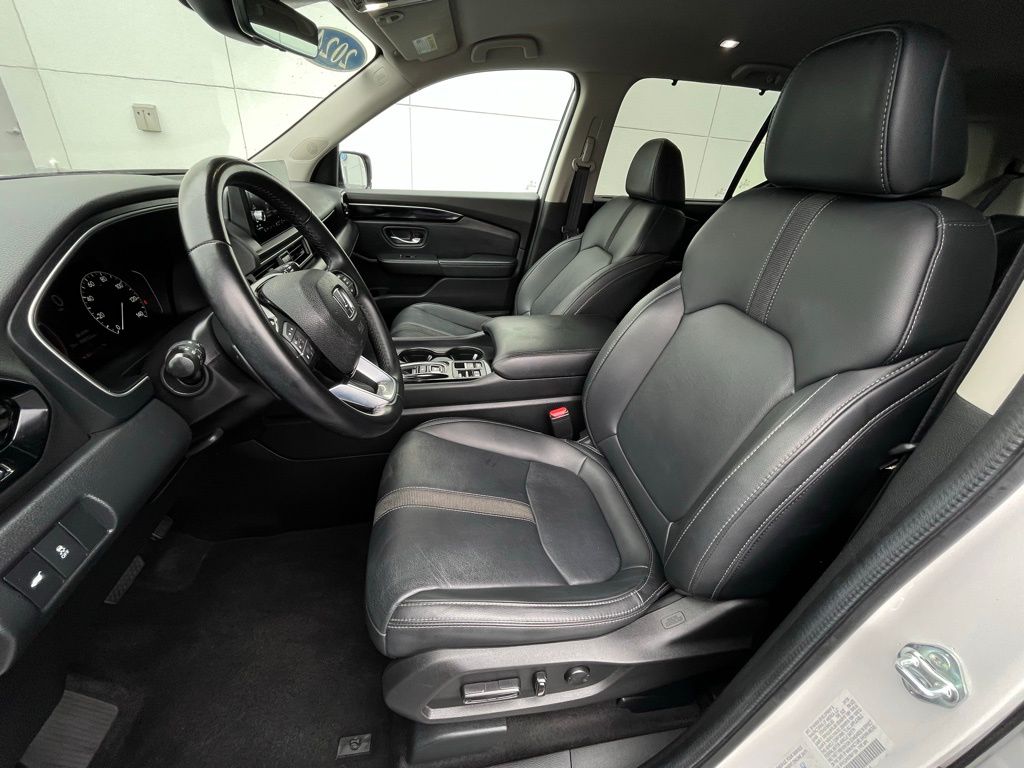 2024 Honda Pilot EX-L 28