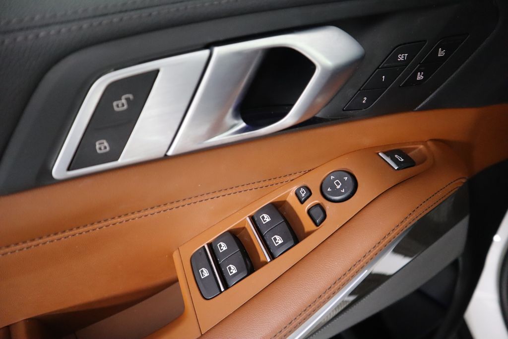 2021 BMW X5 xDrive40i 24