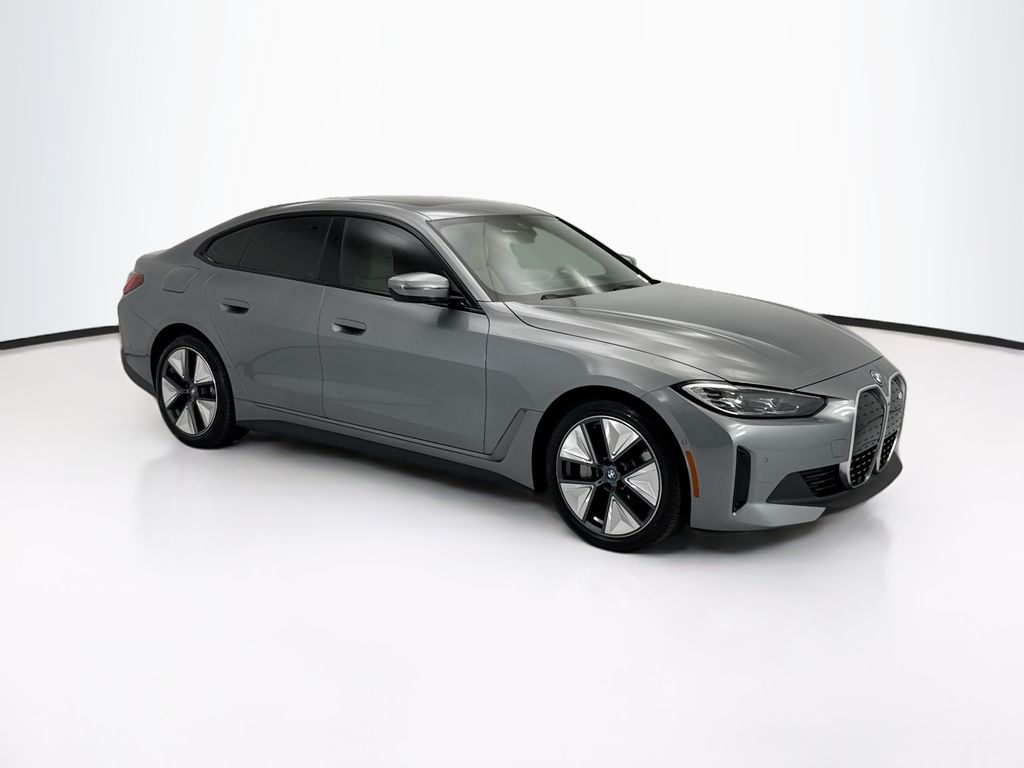 Thumbnail: 2023 BMW i4 - 3