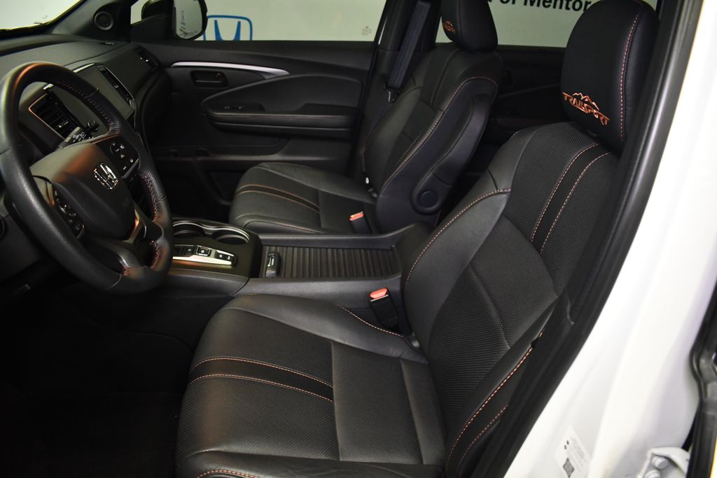 Thumbnail: 2023 Honda Passport - 27