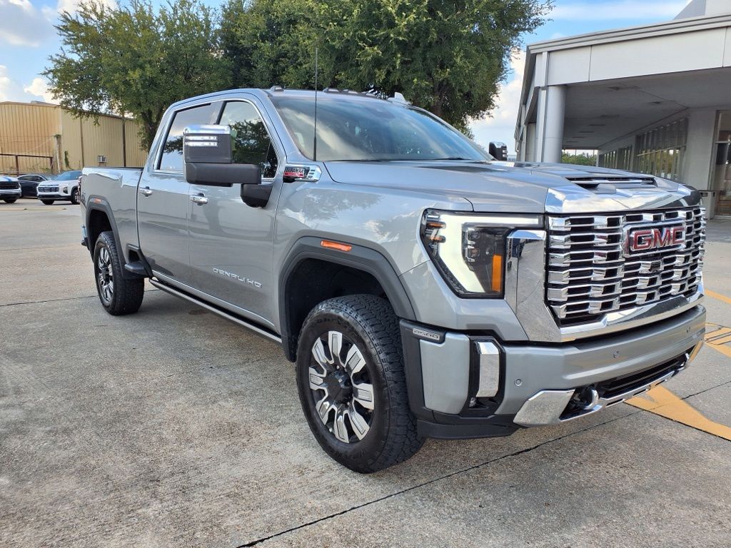 Used 2026 Silver GMC Denali image 3
