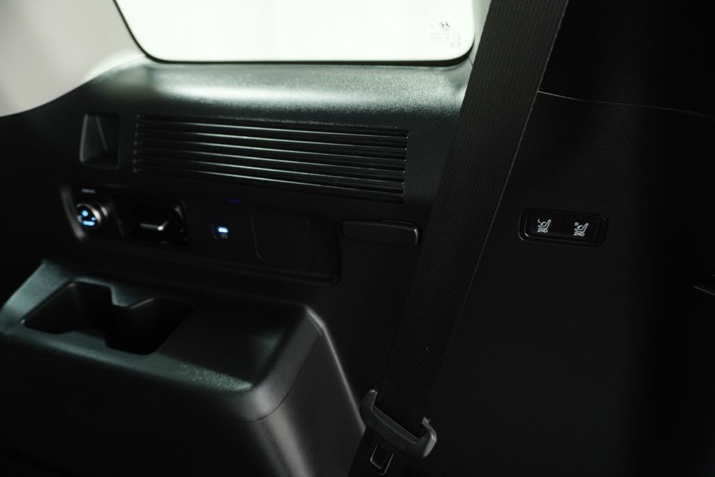 2026 Hyundai Santa Fe SEL - Photo 7
