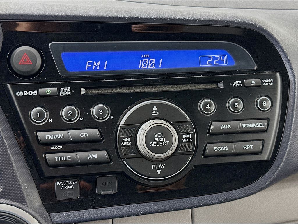 Thumbnail: 2010 Honda Insight - 13