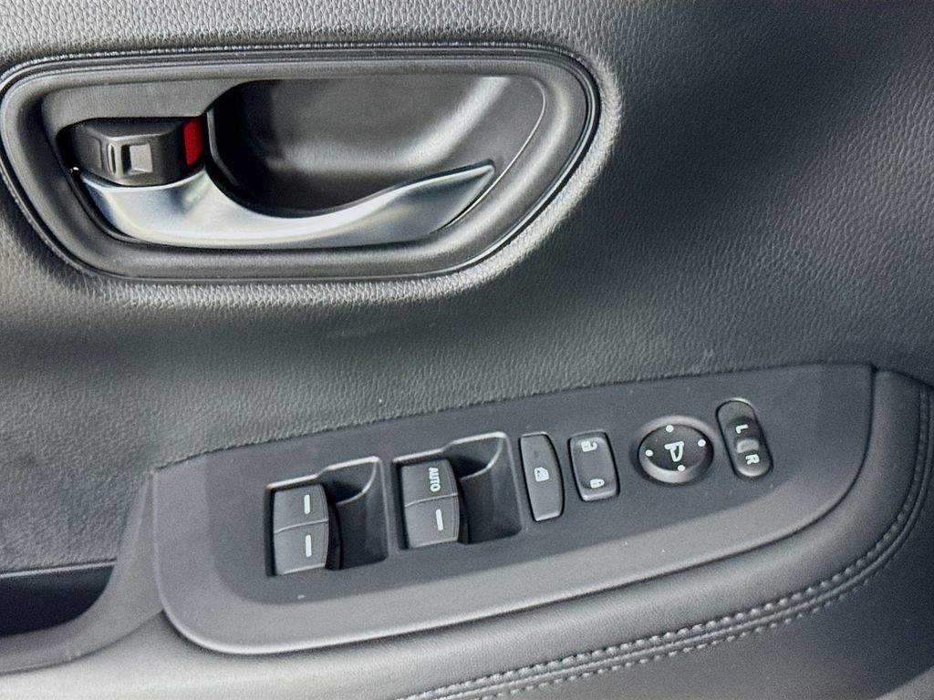 Used Car 2024 Honda Hr-v  Lx For Sale Under $25,000 In Austin, Texas