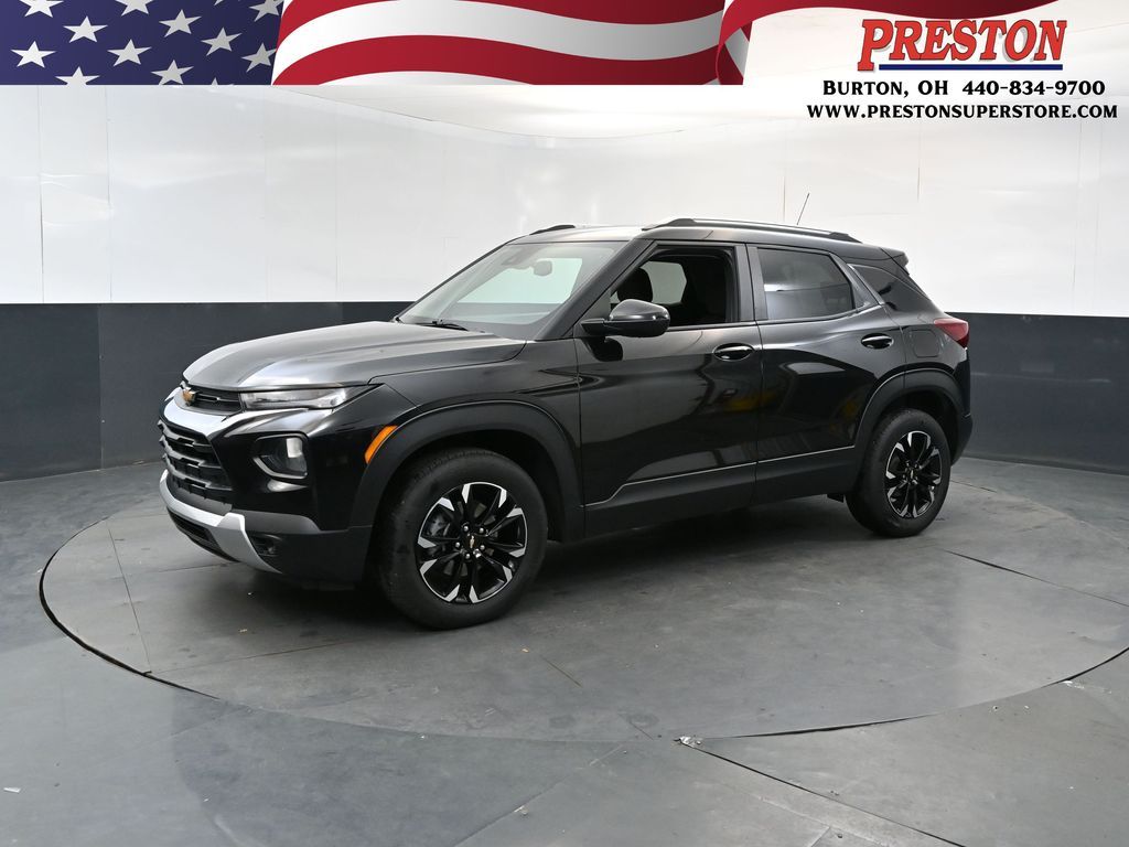 Mosaic Black Metallic 2023 Chevrolet Trailblazer SUV / Crossover Four-Wheel Drive 9-Speed Automatic