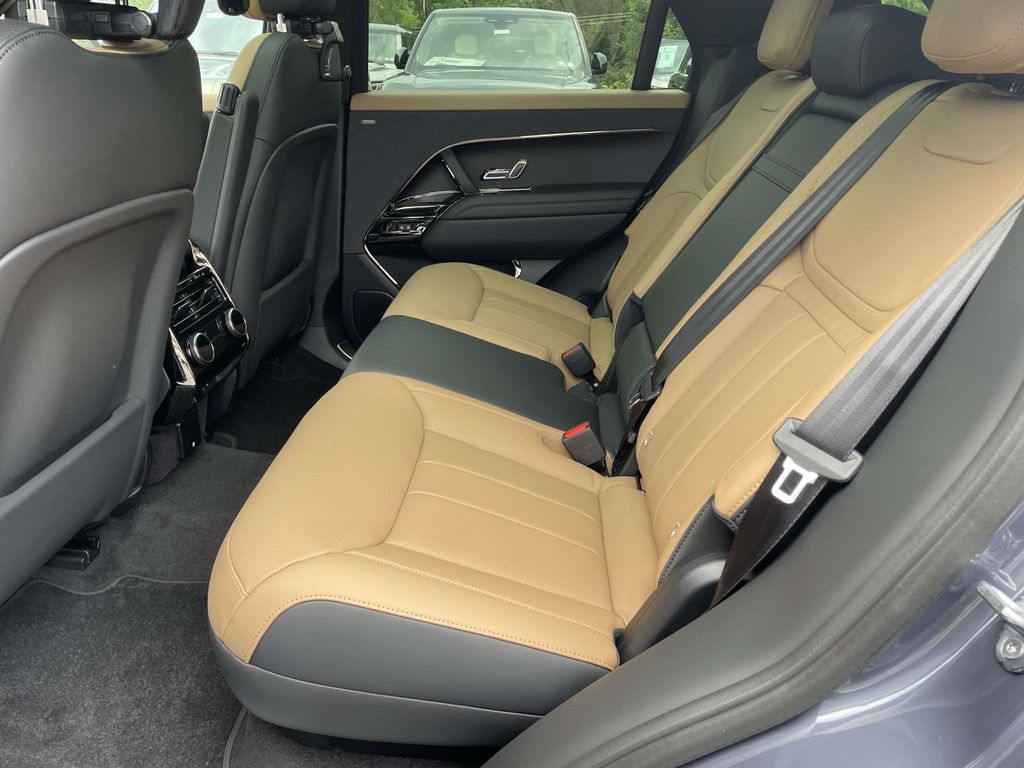 New 2026 Blue Land Rover Dynamic SE image 16