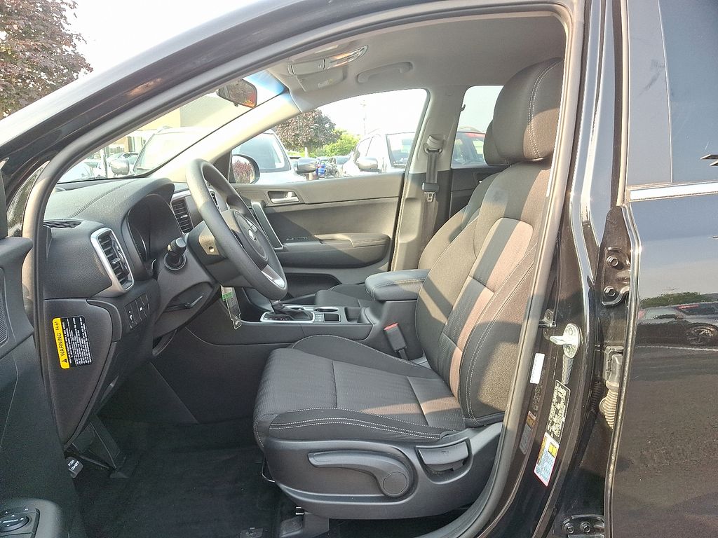 2021 Kia Sportage LX 14