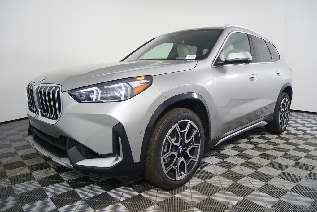Thumbnail: 2026 BMW X1 - 8