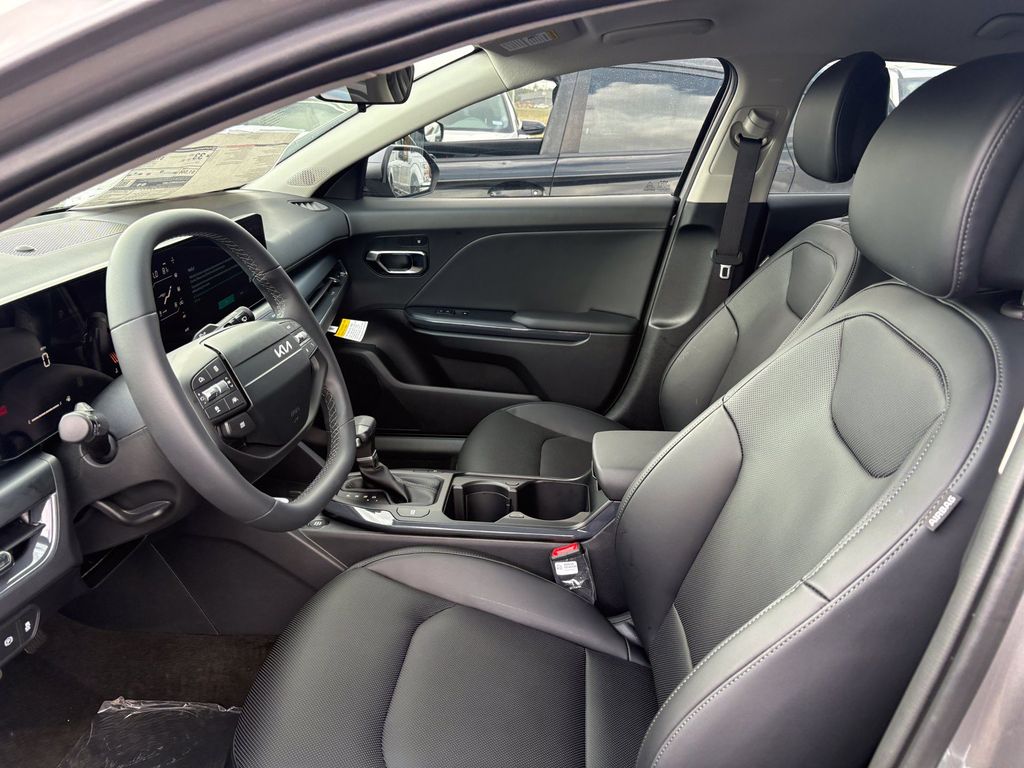 New 2026 Kia K4 Sedan