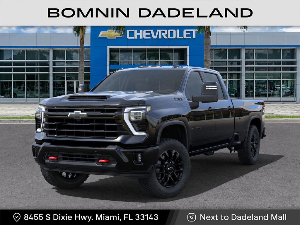 2025 Chevrolet Silverado 3500HD LT photo