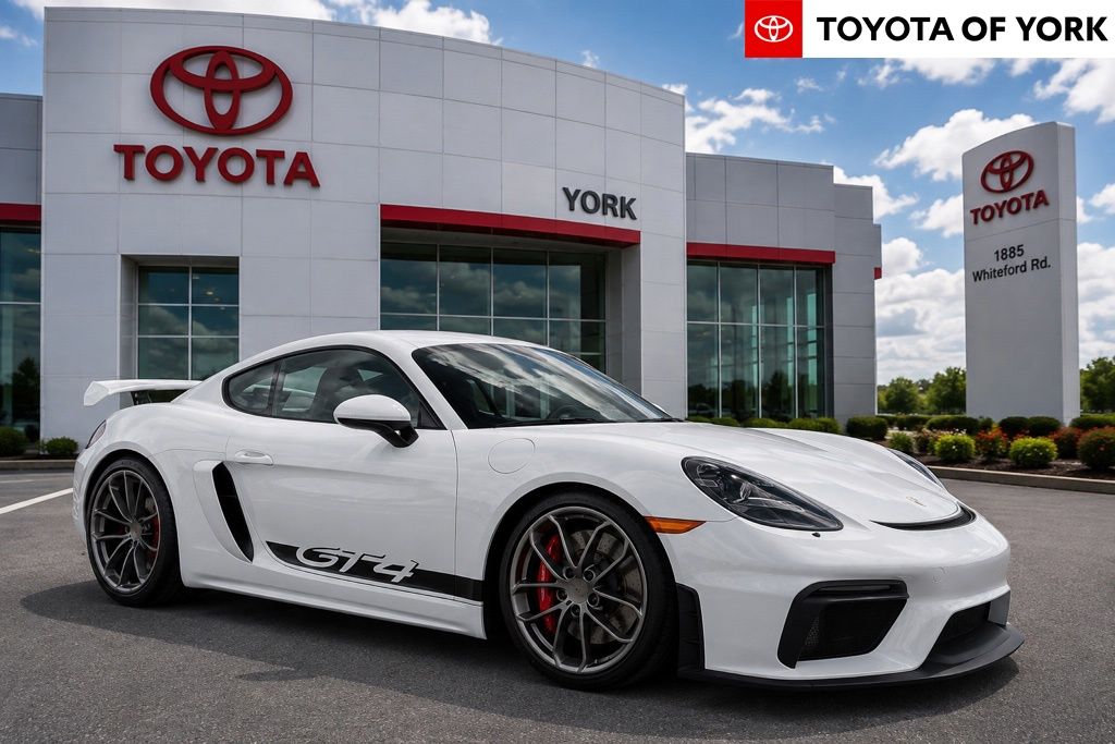 2021 Porsche 718 Cayman GT4 RWD