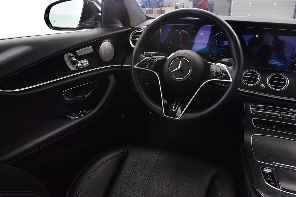 Thumbnail: 2023 Mercedes-Benz E-Class - 25