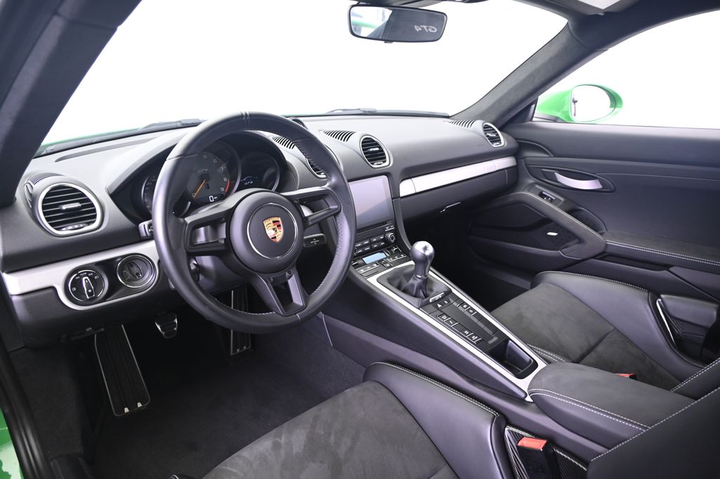 Thumbnail: 2022 Porsche 718 Cayman - 4