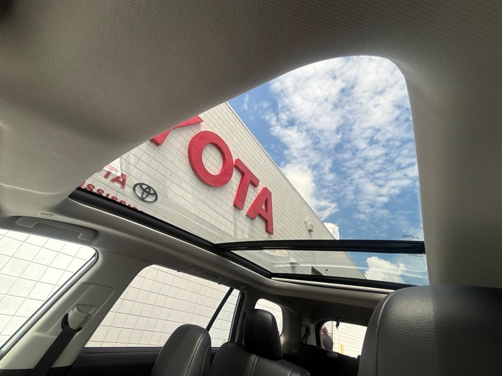 Used 2025 Toyota Grand Highlander SUV