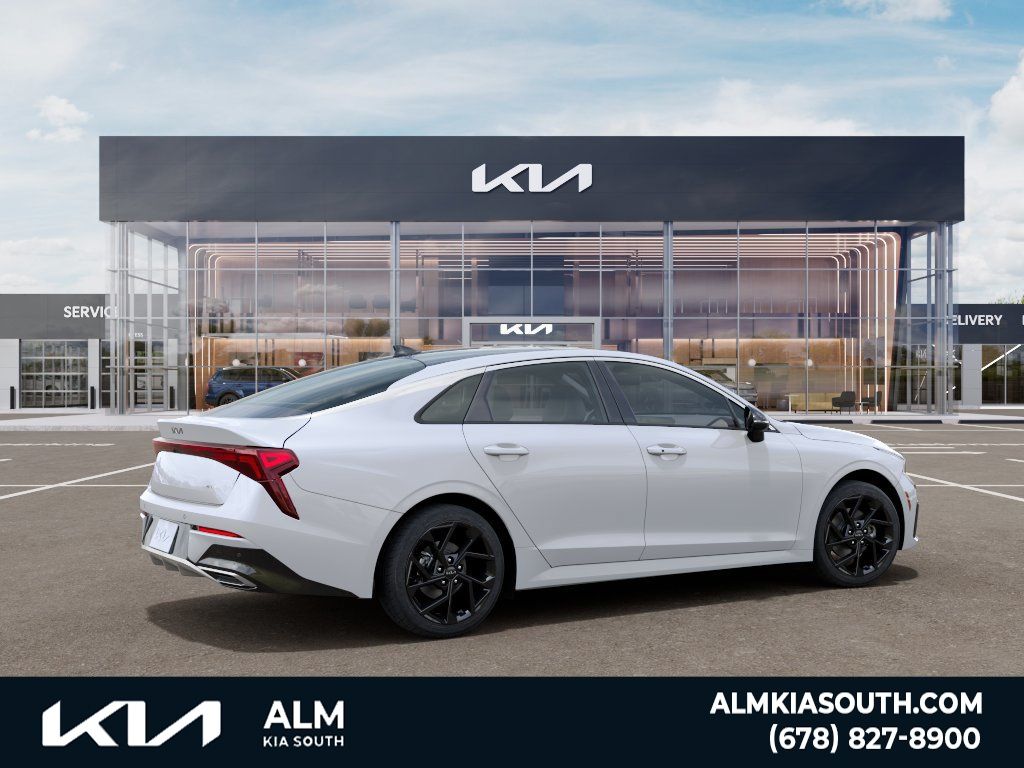 New 2026 White Kia GT-Line image 5