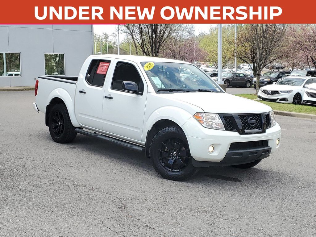 Glacier White 2020 Nissan Frontier SV Crew Cab RWD Pickup Truck 4X2 9-Speed Automatic