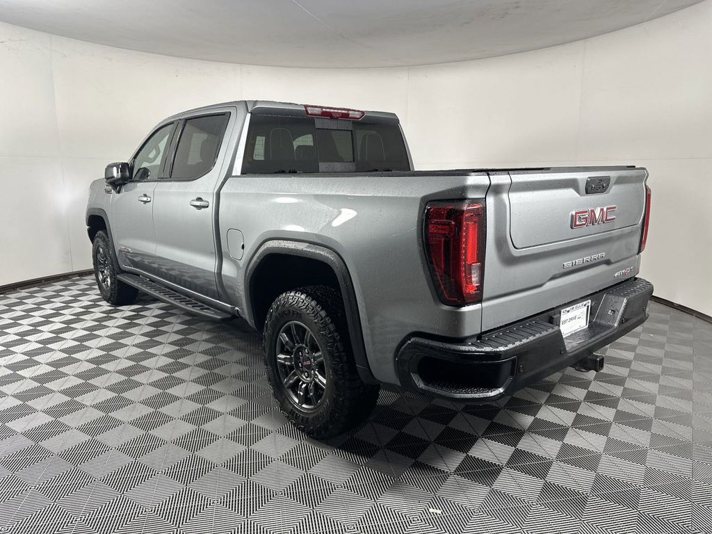 2024 GMC Sierra 1500 AT4X 5