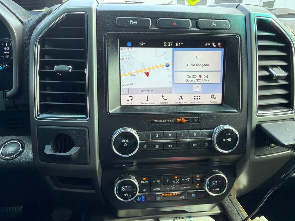 2018 Ford Expedition XLT Red at Community Honda