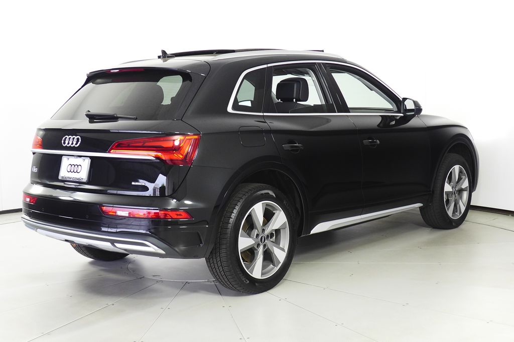 Thumbnail: 2023 Audi Q5 - 7