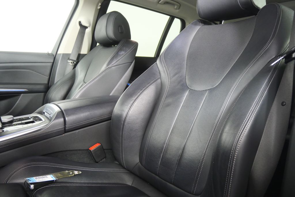 Thumbnail: 2020 BMW X7 - 11