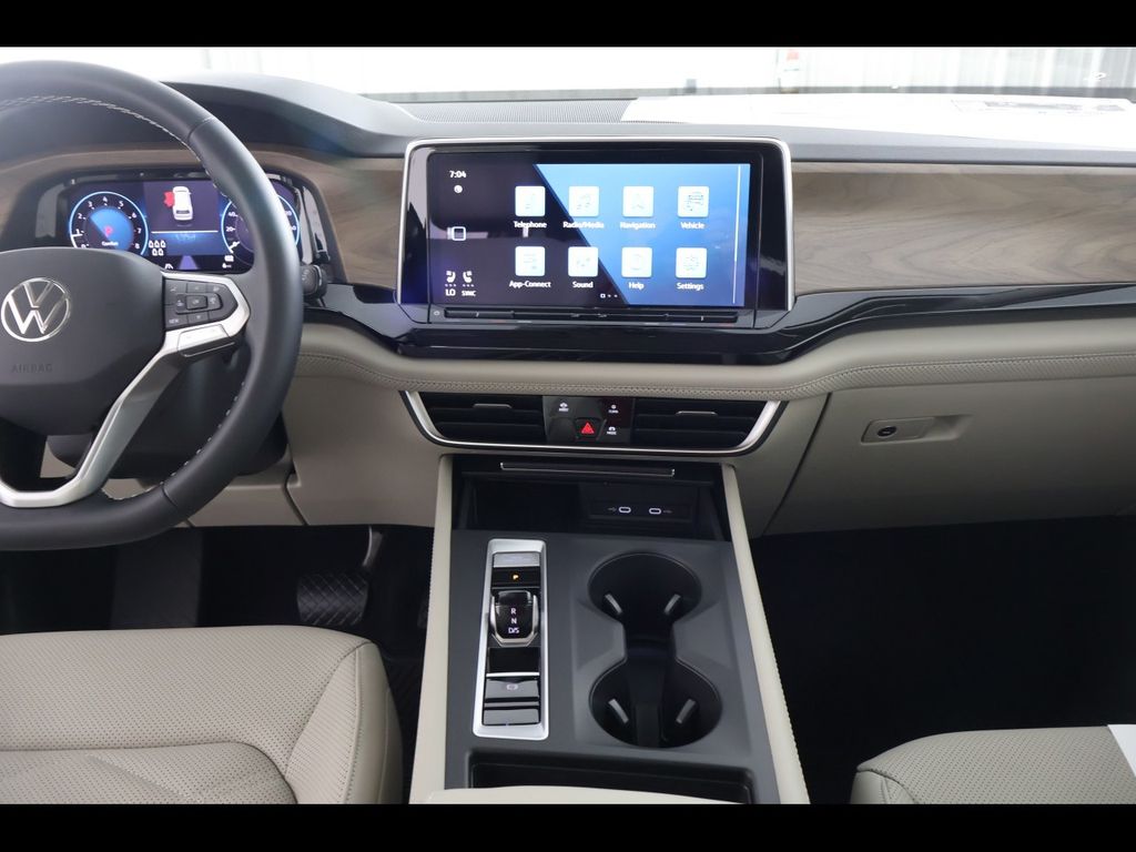 2026 Volkswagen Atlas SE - Photo 14
