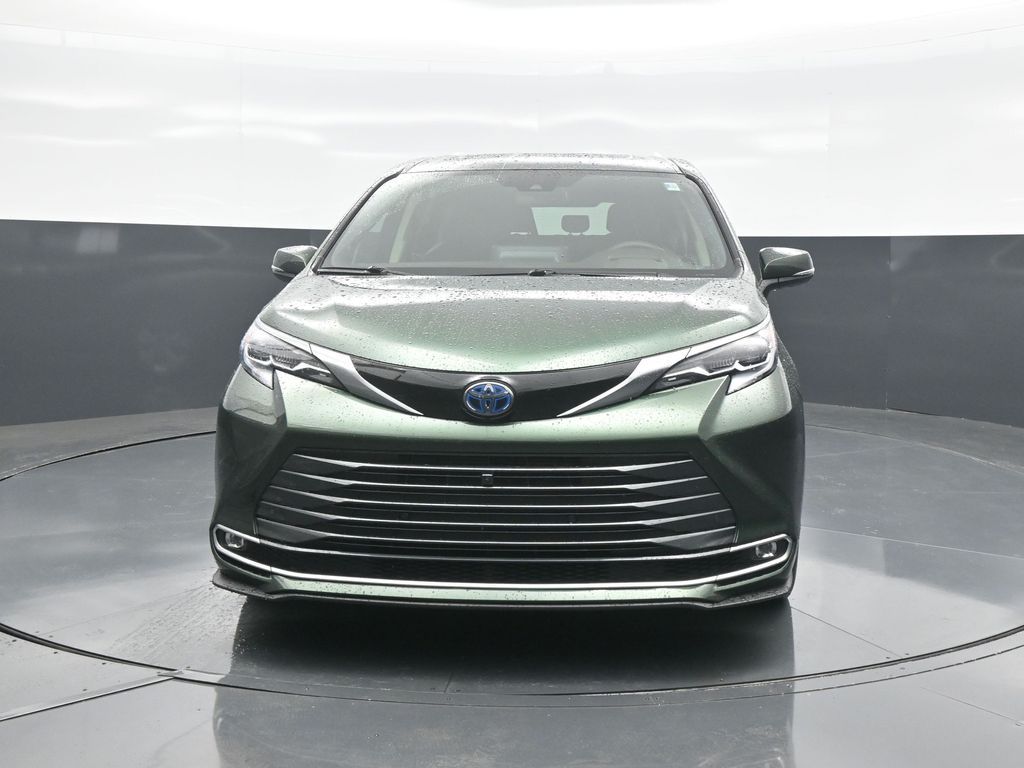 Certified 2024 Toyota Sienna Platinum with VIN 5TDESKFC2RS119563 for sale in Kansas City