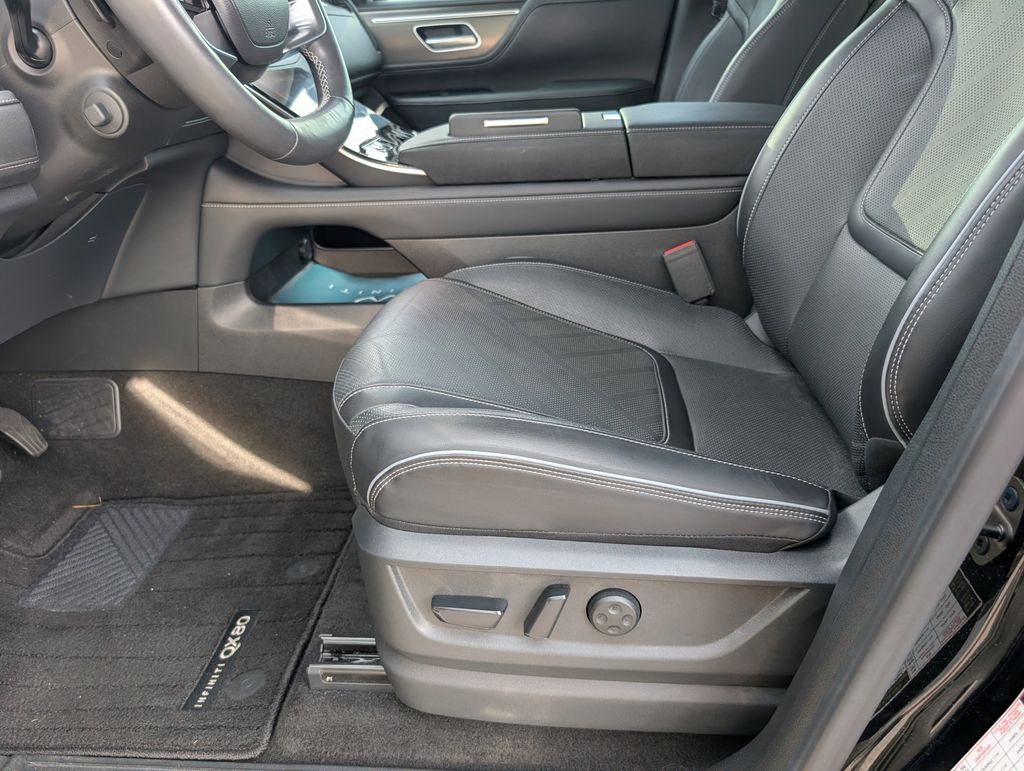 Used 2025 Infiniti QX80 SUV