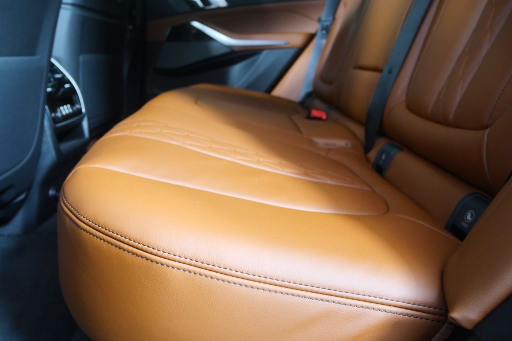 Thumbnail: 2026 BMW X5 - 15