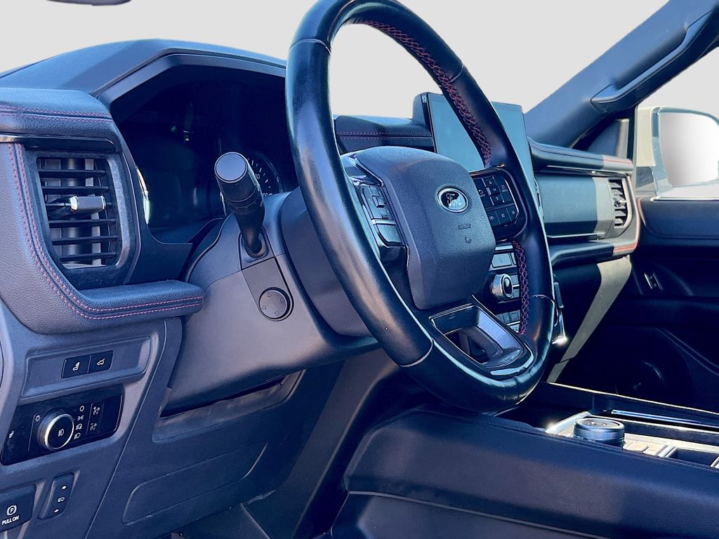 Used 2023 White Ford Limited image 9