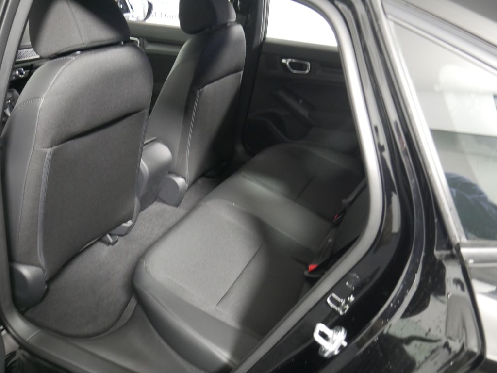 2025 Honda Civic Sport 14