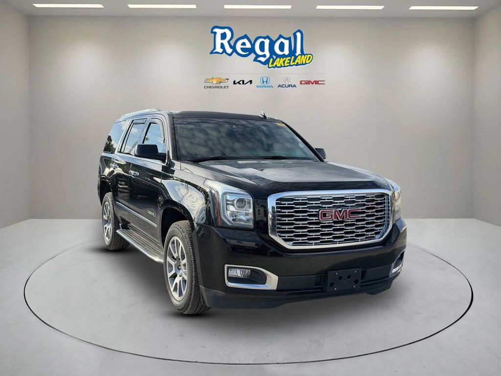 used 2018 GMC Yukon car, priced at $23,991