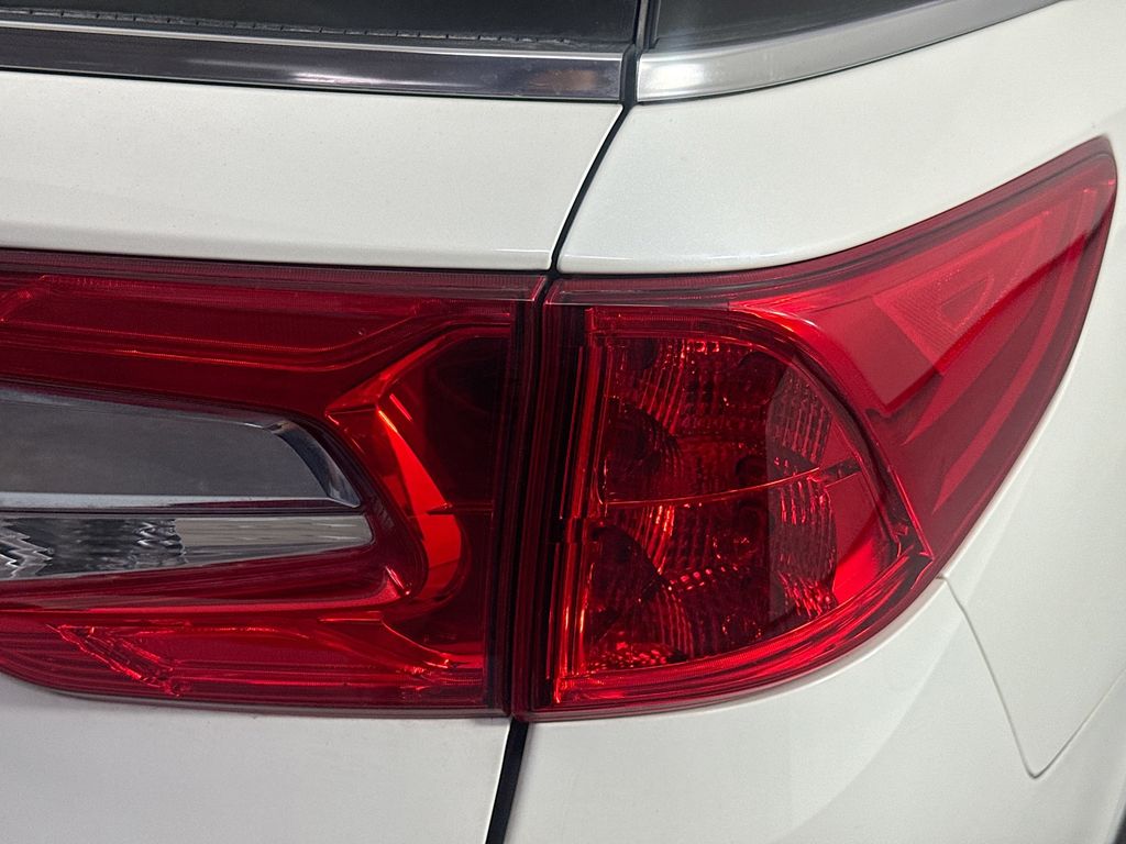 Used Car 2019 Honda Odyssey  Ex-l For Sale Under $30,000 In Austin, Texas
