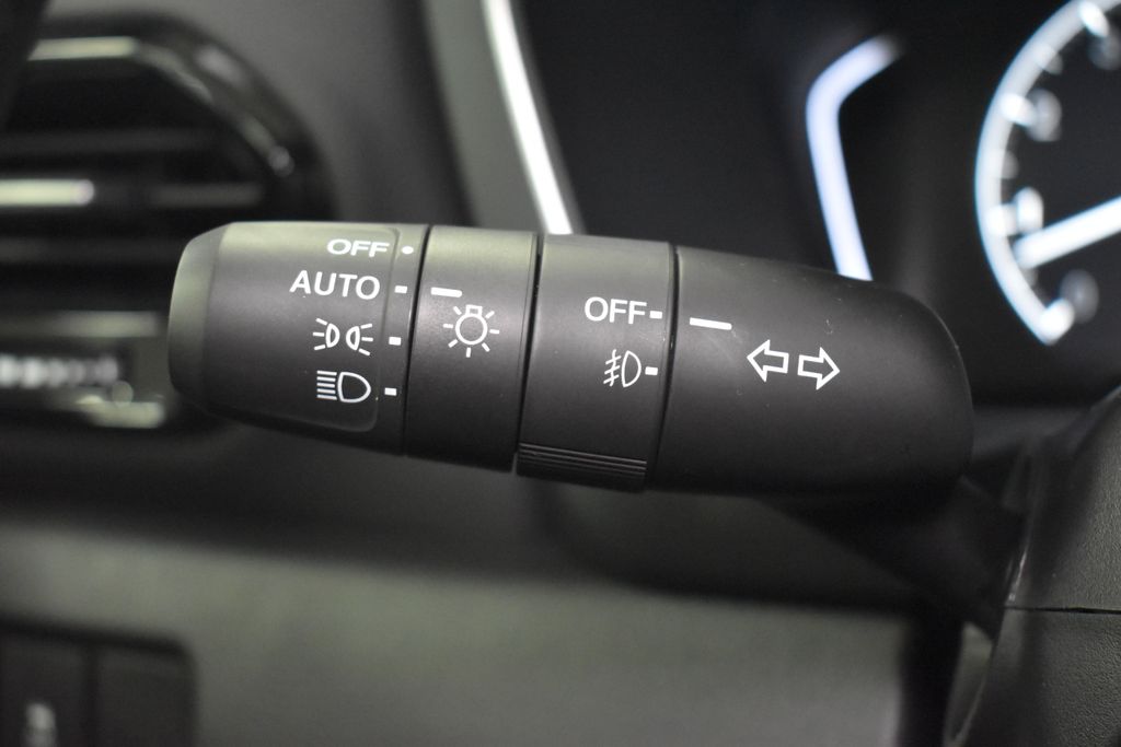 Thumbnail: 2025 Honda Pilot - 16