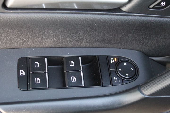 Used Car 2024 Mazda Cx-50  2.5 S Preferred Package For Sale Under $25,000 In Georgetown, Texas