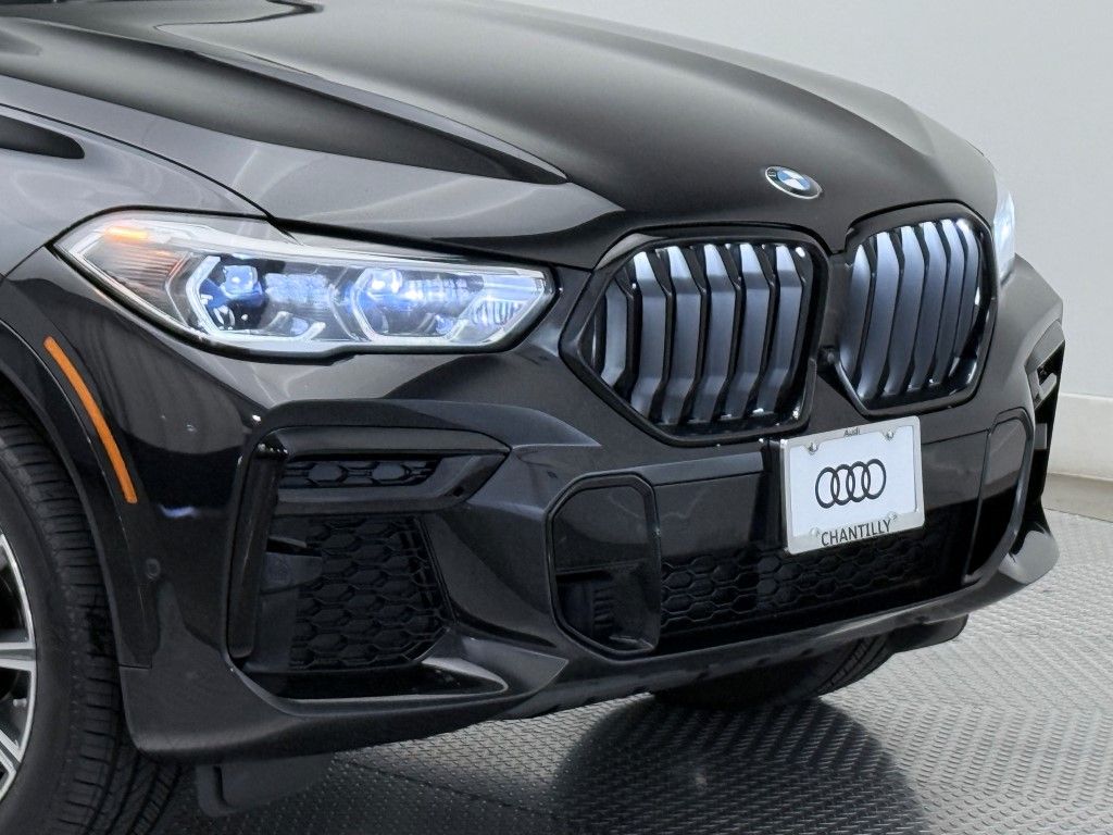 Thumbnail: 2022 BMW X6 - 2