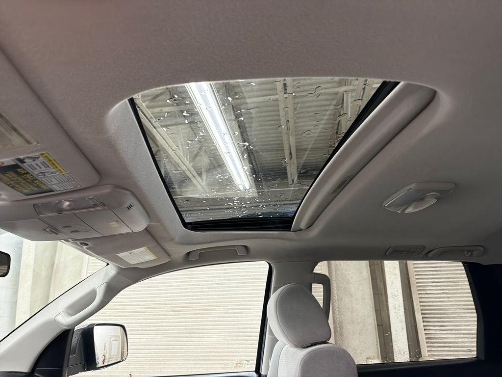 Used 2011 Silver Toyota SR5 image 8