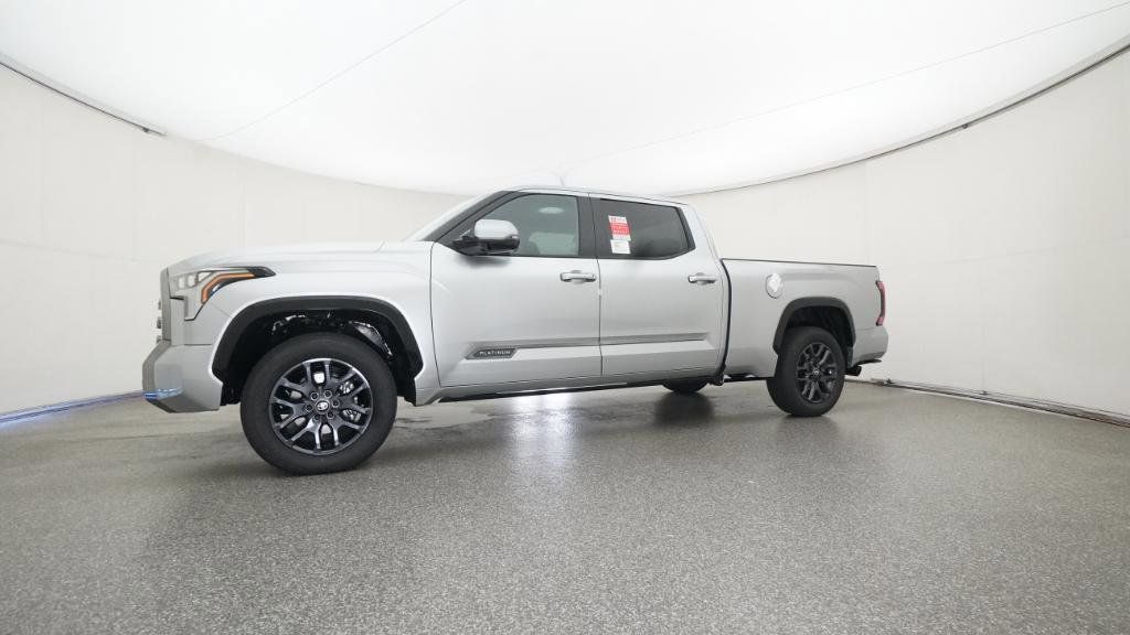 Thumbnail: 2025 Toyota Tundra - 32