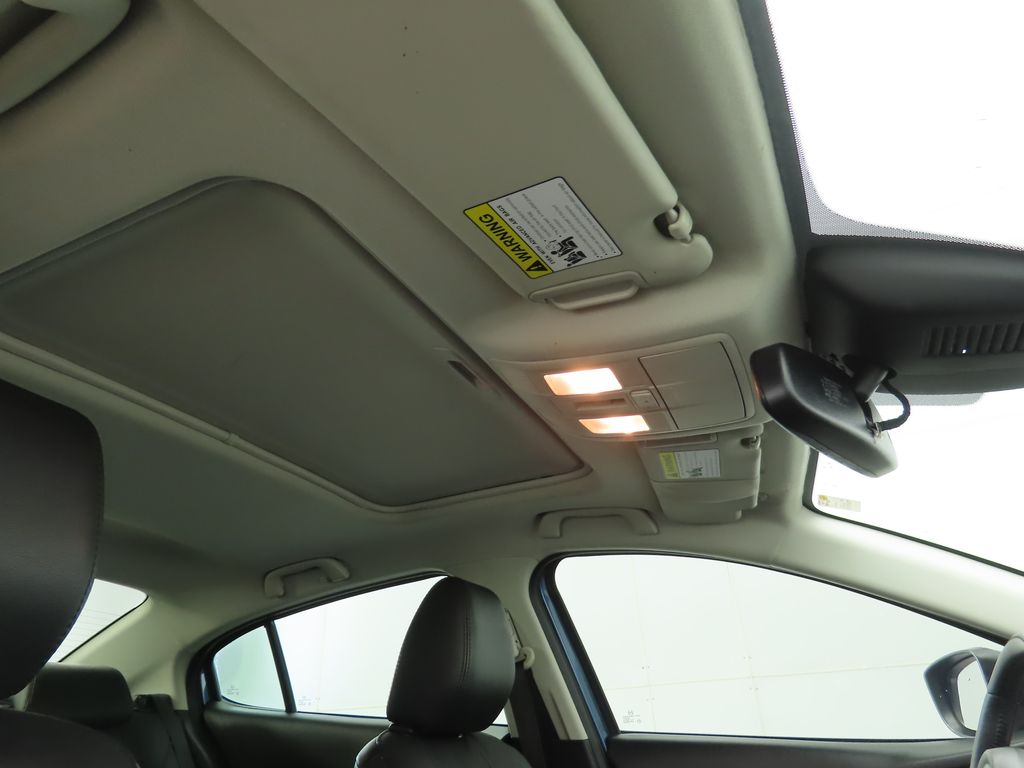 Thumbnail: 2018 Mazda Mazda3 - 18