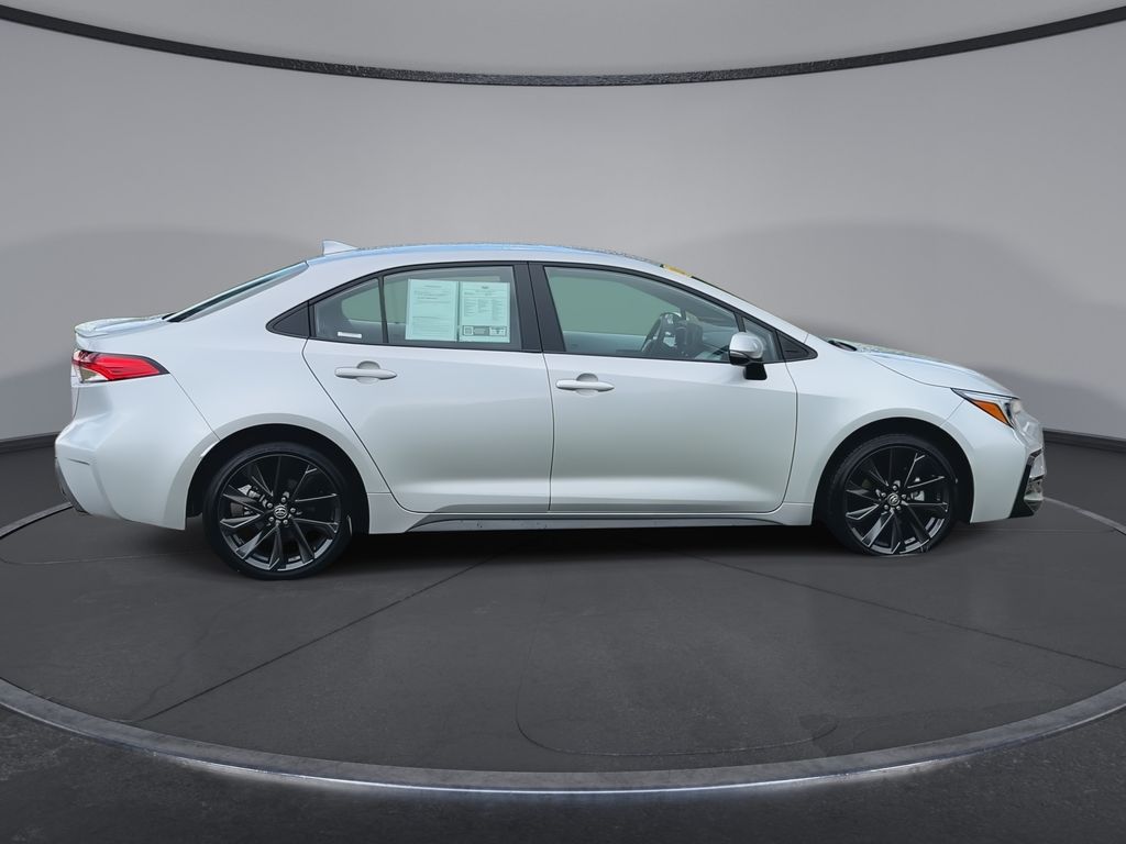 Thumbnail: 2026 Toyota Corolla - 9