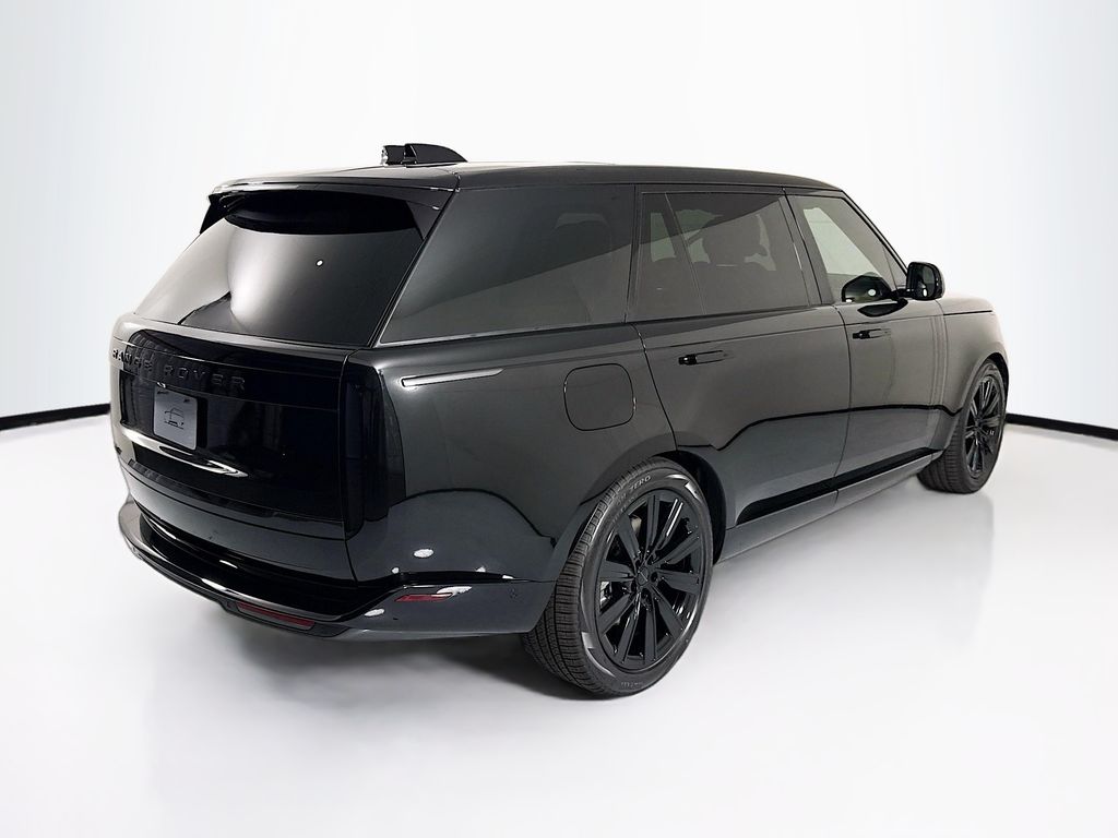 Thumbnail: 2026 Land Rover Range Rover - 5