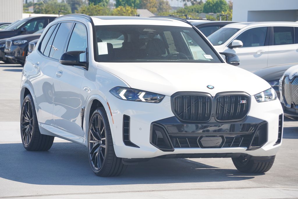 2025 BMW X5 M60i 3